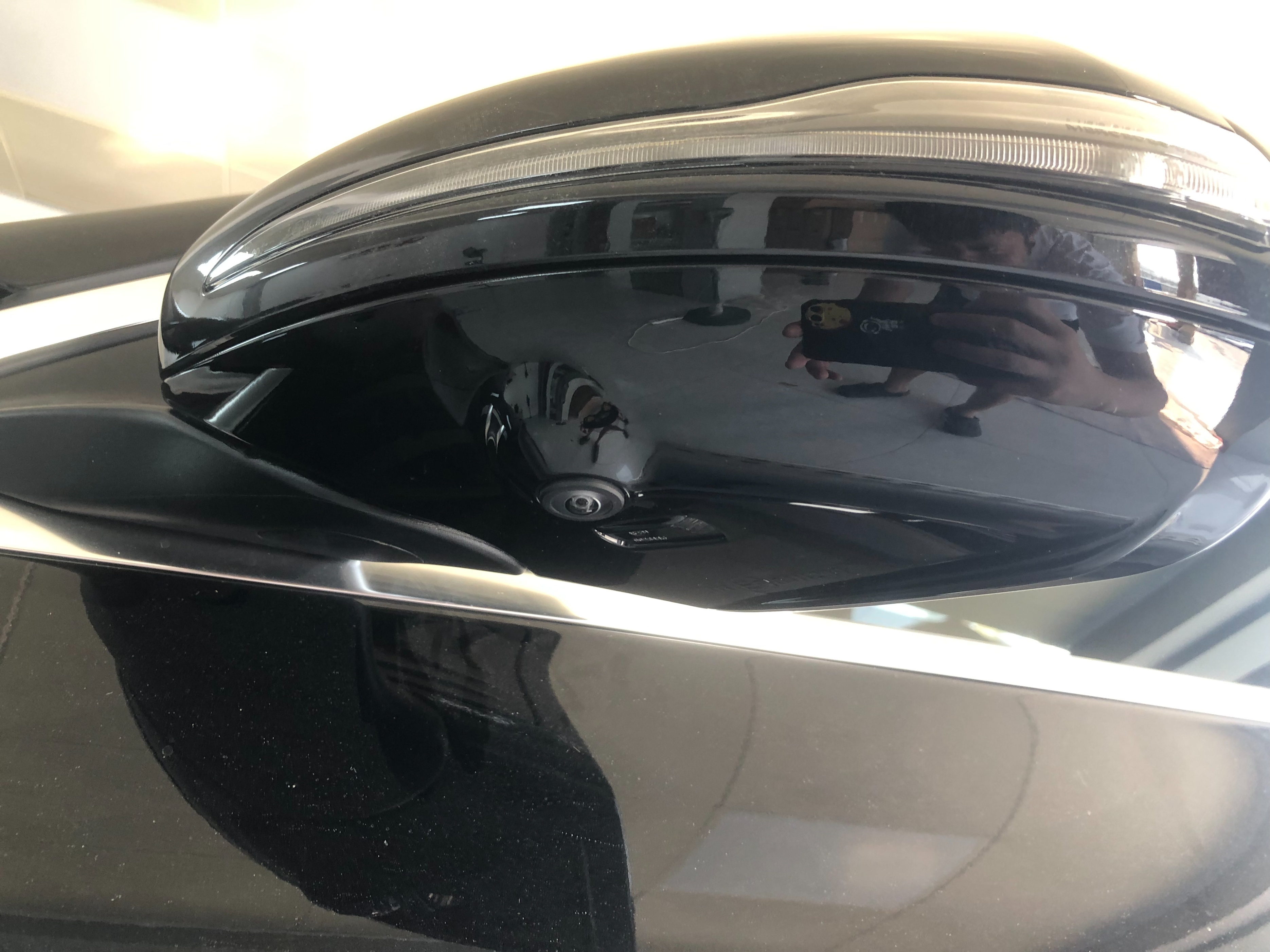 新车落地第一站，22款奔驰GLC300升级360全景影像，防止小剐小蹭