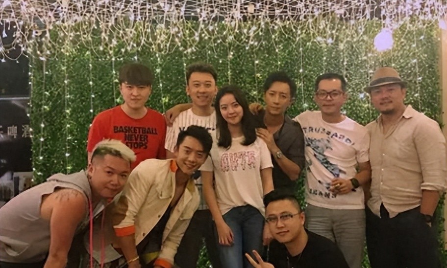 刚出道的霍思燕照片,霍思燕的另类成名史