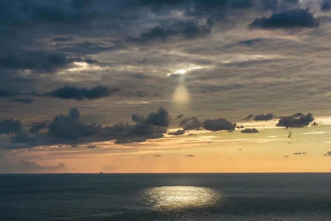 世界上被遗忘的小岛,大海中的神秘无人小岛