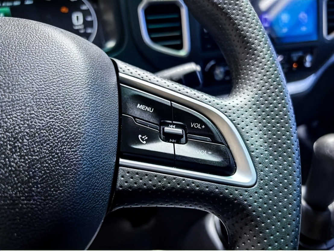 庆铃铃咖2.0轻卡油耗多少,庆铃铃咖2.0l中体轻卡价格