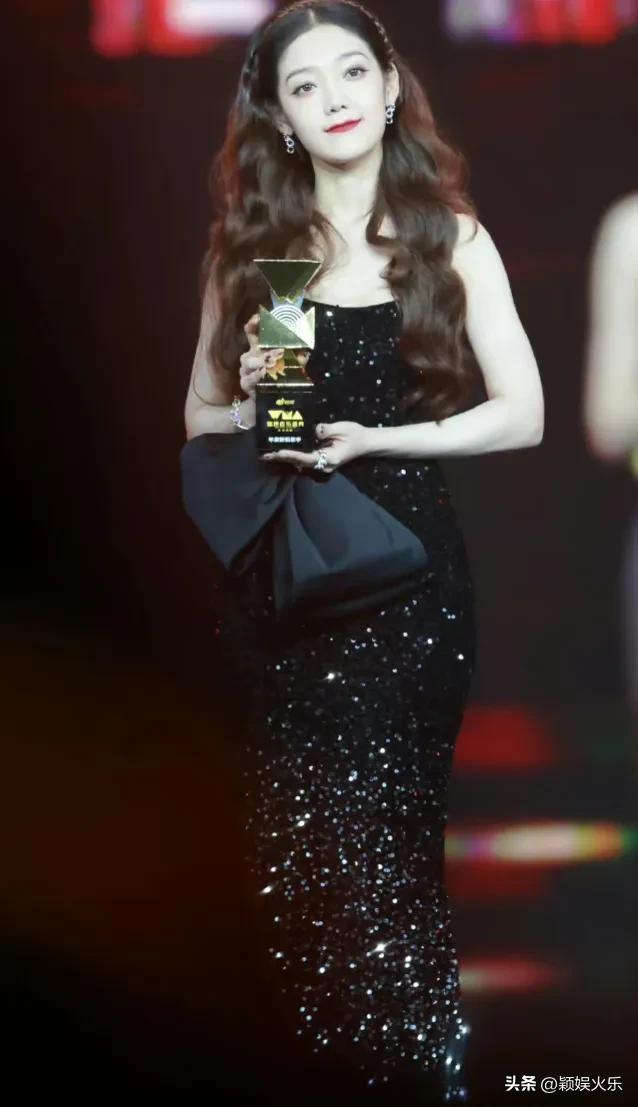 2022年度微博音乐盛典，众女星走红毯，明星高清壁纸