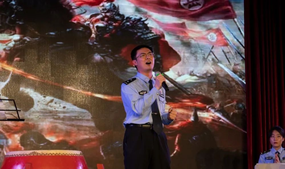 閾佽璇楄瘝澶т細,鑷存暚鍏畨姘戣璇楄瘝