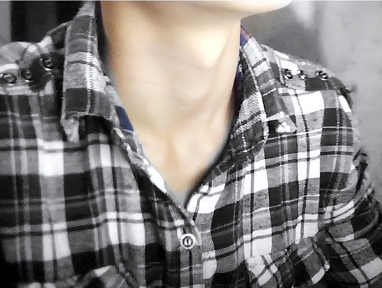 男生的喉结，为什么不能随便“摸”？女生不妨提前了解一下