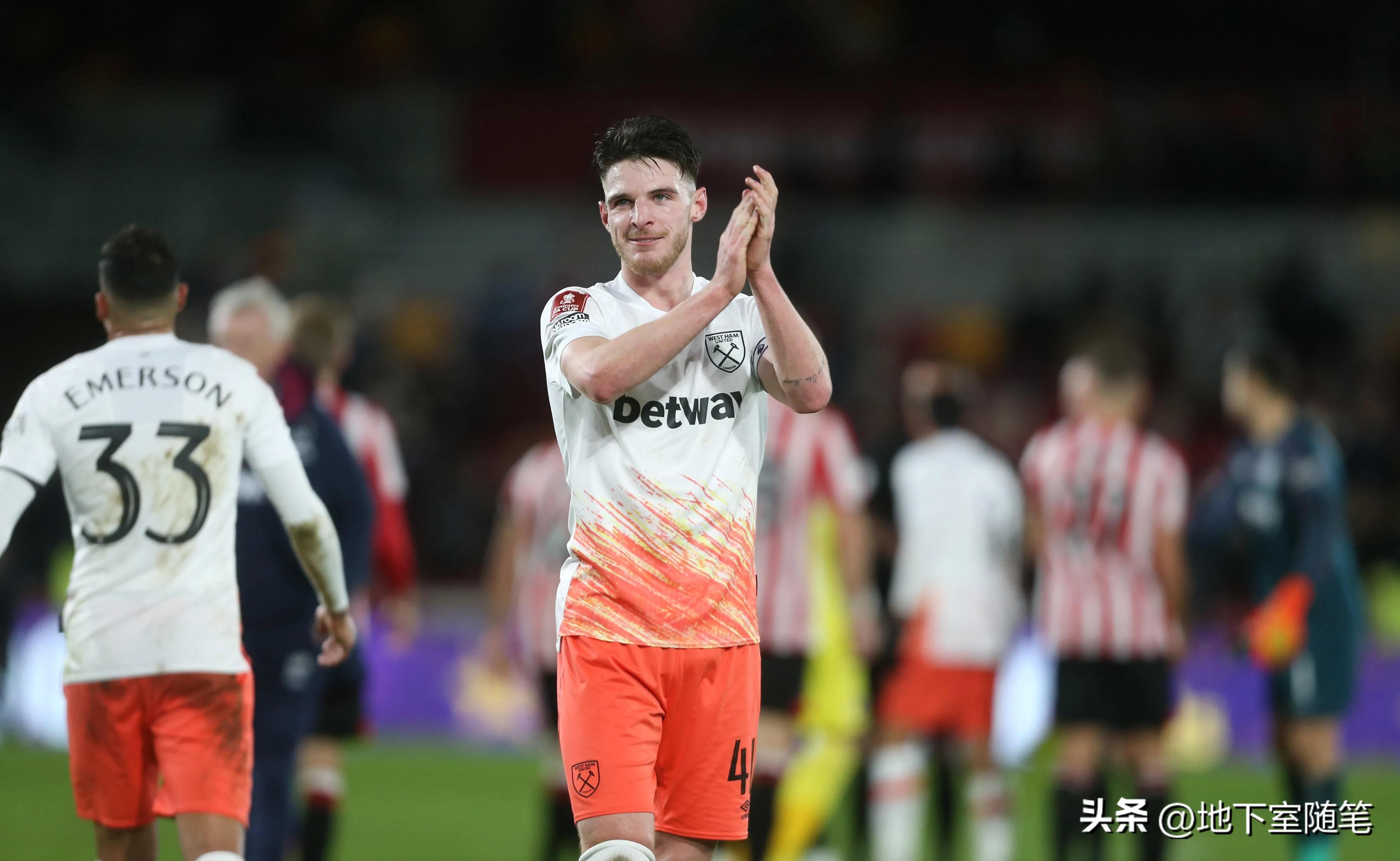 足球巴萨转会消息,巴塞罗那足球俱乐部为何交易梅西