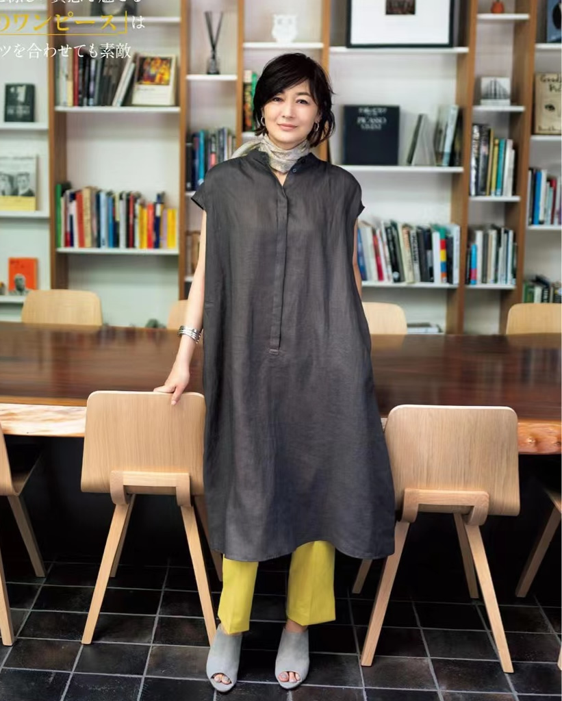 冬季的配色穿搭让你轻松提升气质,搭配推荐简约出挑的柔和色系穿搭