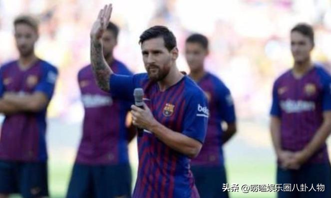 梅西老婆手抓红酒杯跳舞,梅西妻子晒全家庆祝夺冠合照