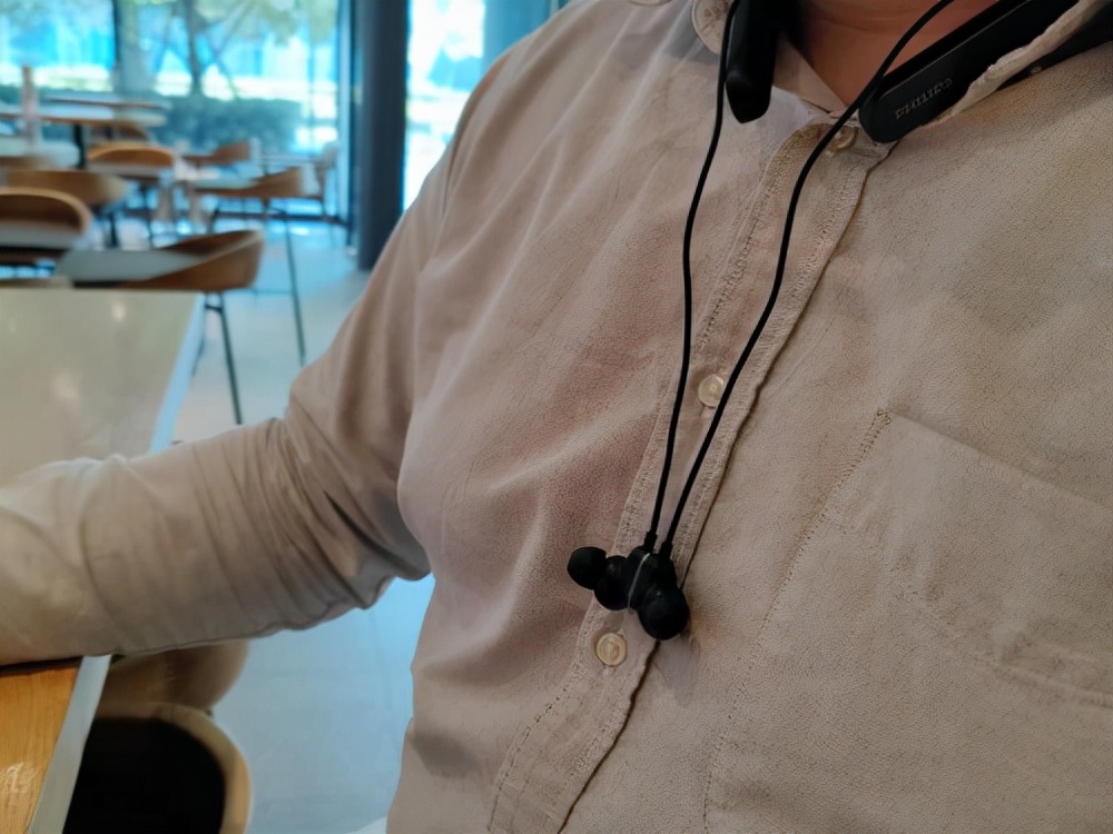 飞利浦无线耳机TA7507,飞利浦tan7506颈挂式耳机评测