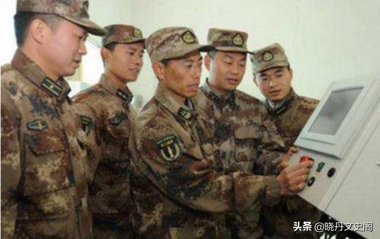 “兵王”王忠心:妻子“笑话”只长胡子不长职位,退役后过得如何