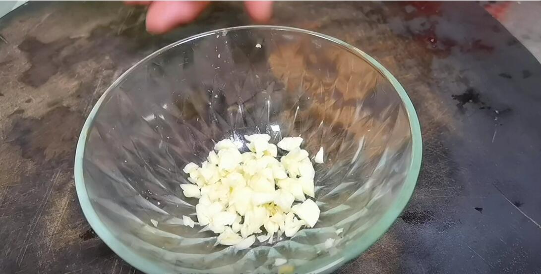 冬天手脚冰凉一定要多吃这个汤,手脚冰冷多吃这几道菜