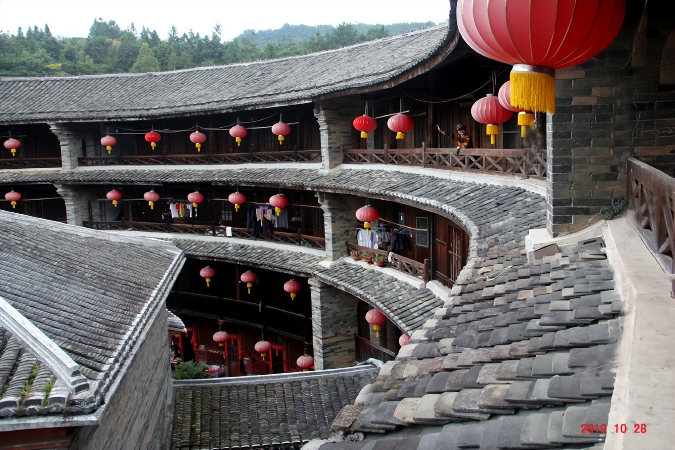 走进世界文化遗产之一福建永定客家土楼