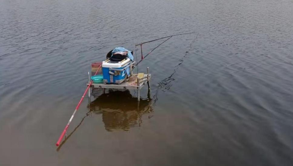 选鱼竿怎么选才好用又实惠,为千万钓友挑选好鱼竿