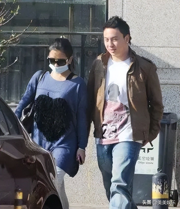 何洁现实生活中有多瘦,减重70斤何洁