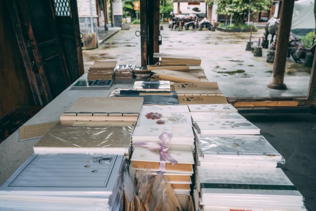 腾冲旅游必买礼包,到腾冲旅游应该买什么纪念品呢