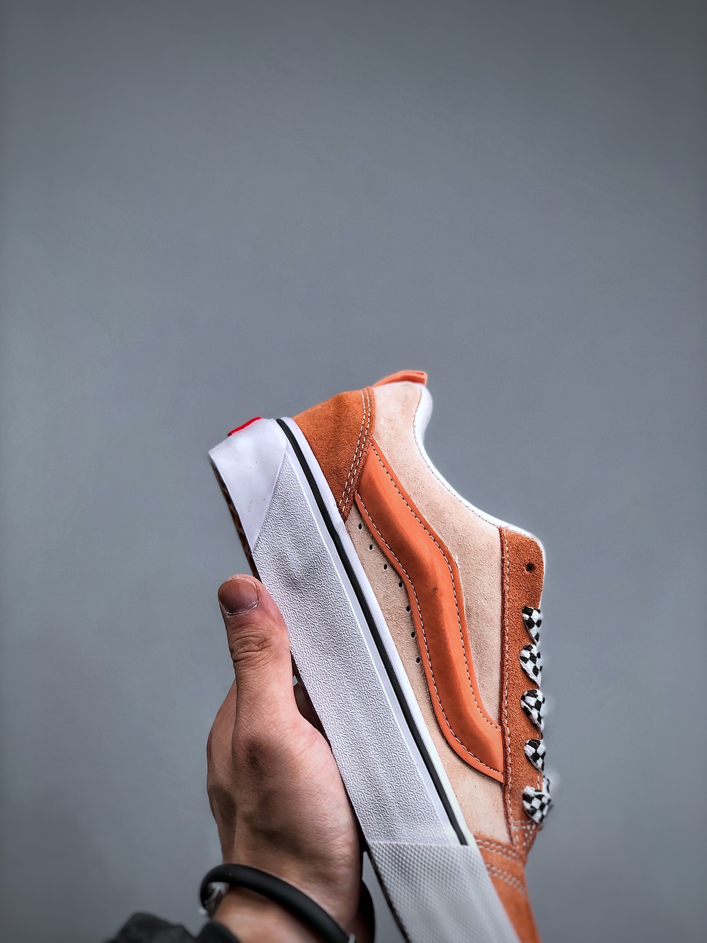 万斯Ⅴans范斯VLT高端线KnuSkool个性帅酷面包板鞋更加简洁的配色