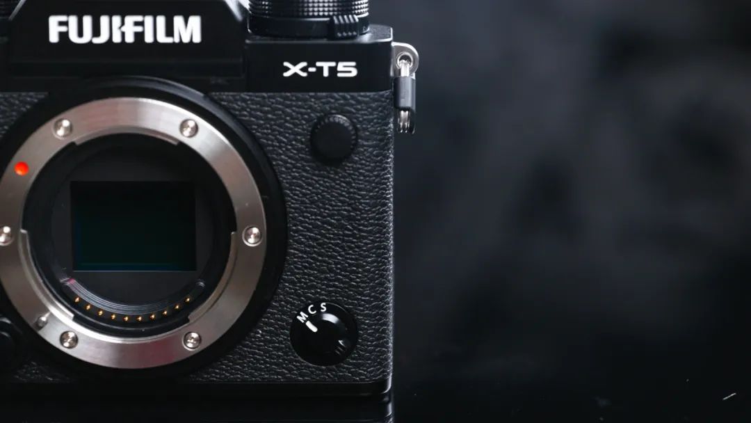 富士x-t5保值么,富士x-t5等四款相机迎来固件升级