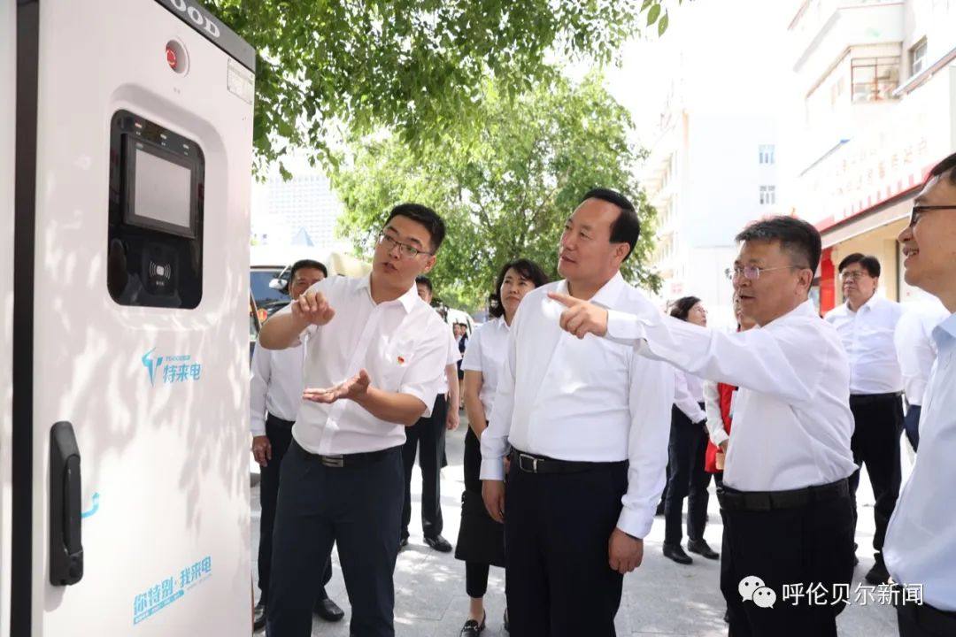 全市加强城市精细化管理和推进新型城镇化建设现场会召开高润喜出席并讲话