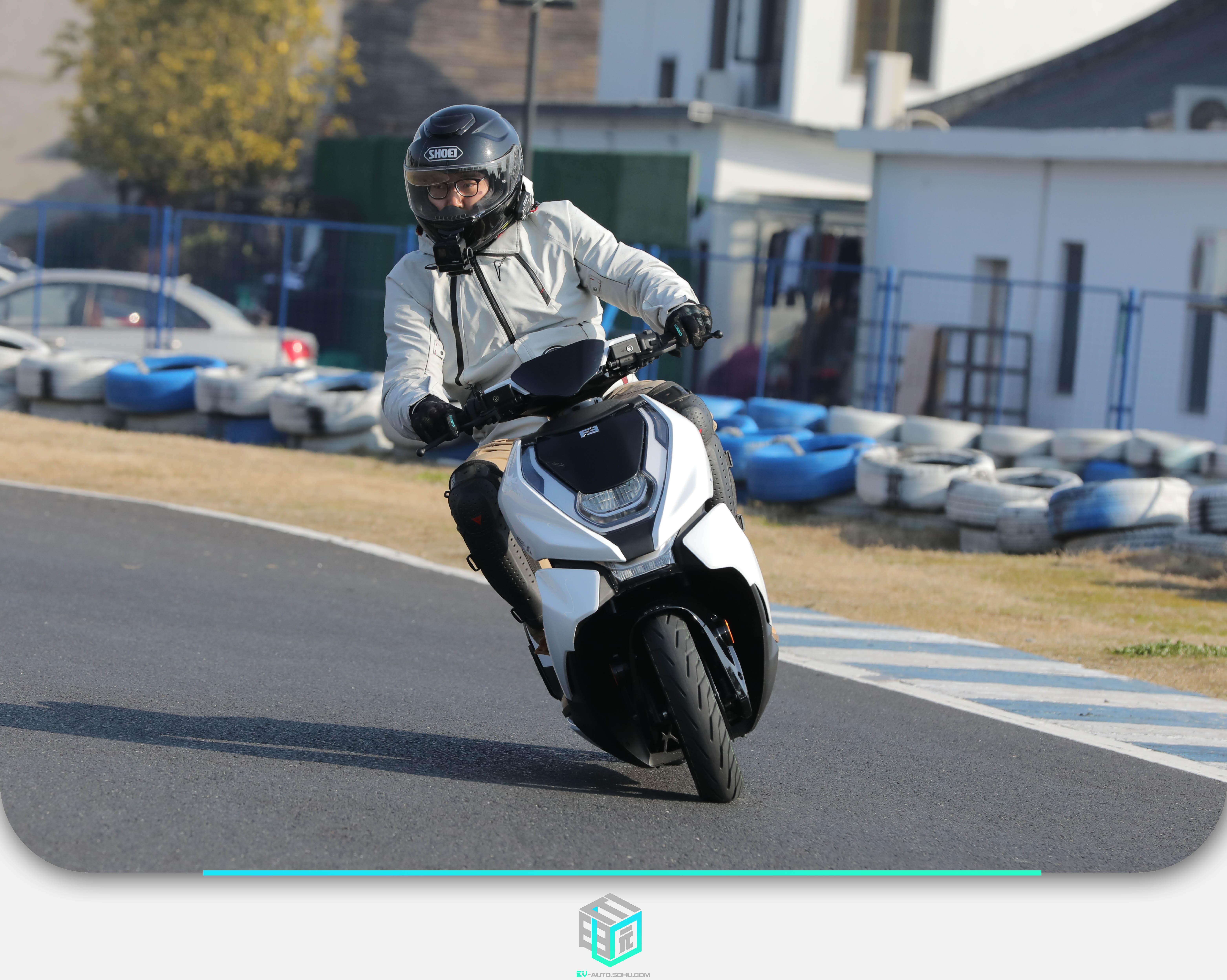 春风摩托车可以试驾嘛,电摩能用汽车电池吗