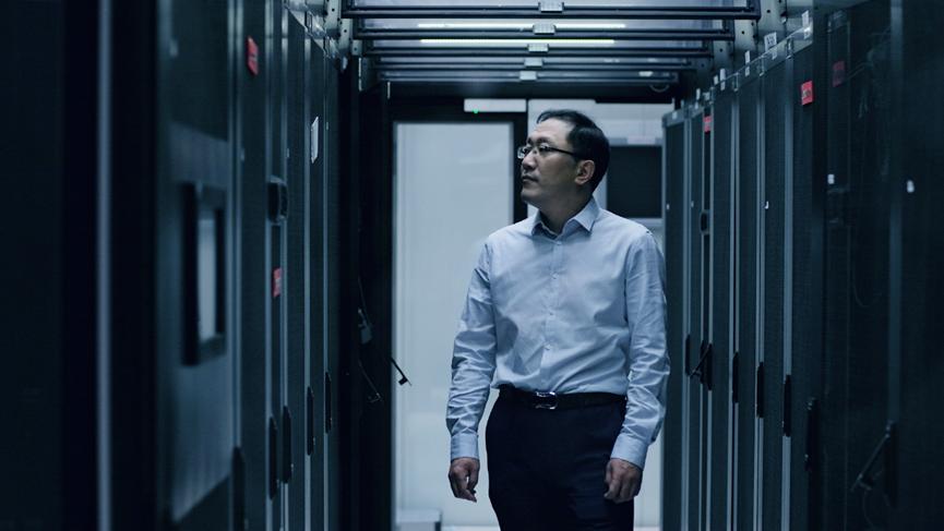 数字力量点“沙”成金，联想携手打造贯穿东西的“算力生命线”