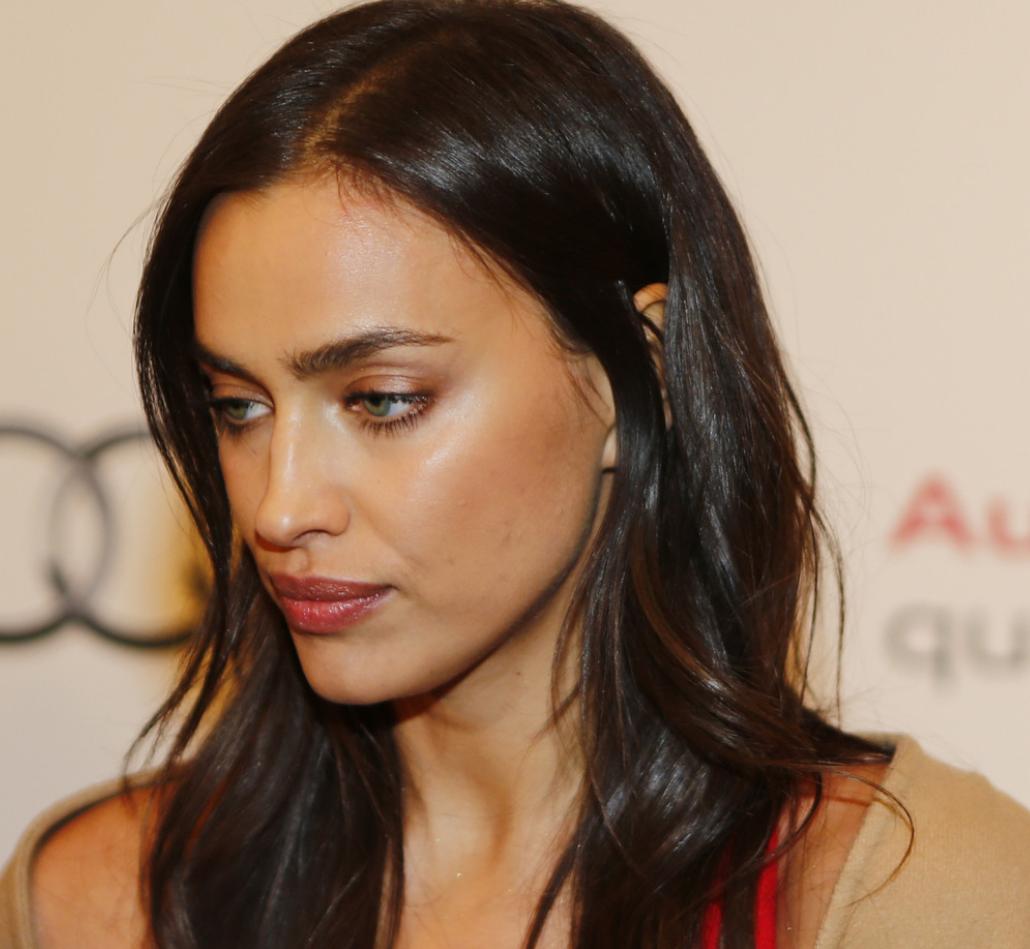 c罗伊莲娜乔治娜对比,c罗为何选择乔治娜而放弃伊莲娜