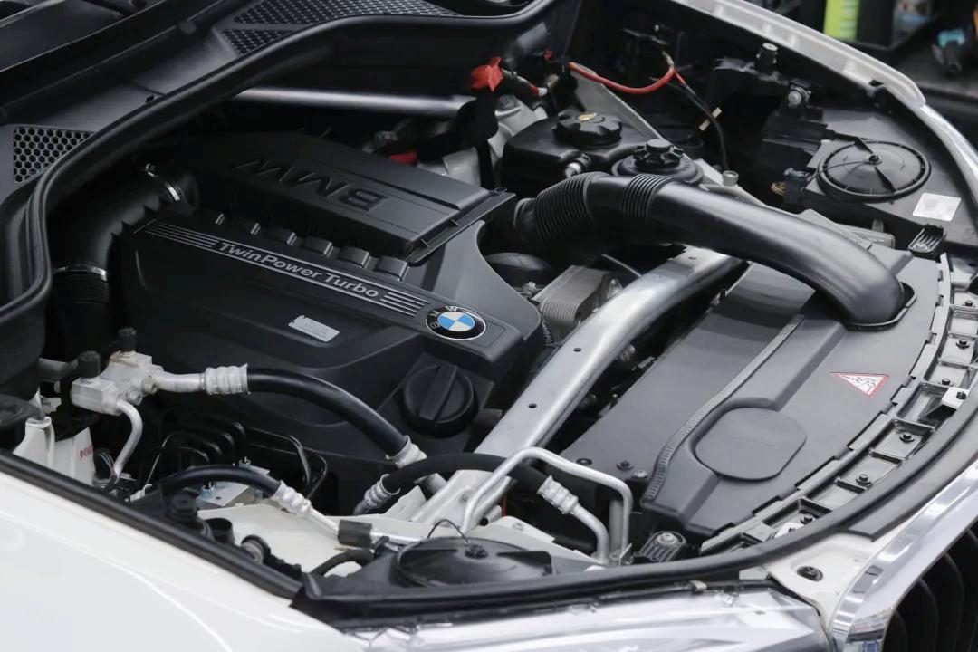 宝马x5翻新全过程,宝马x5老车翻新重庆渝北