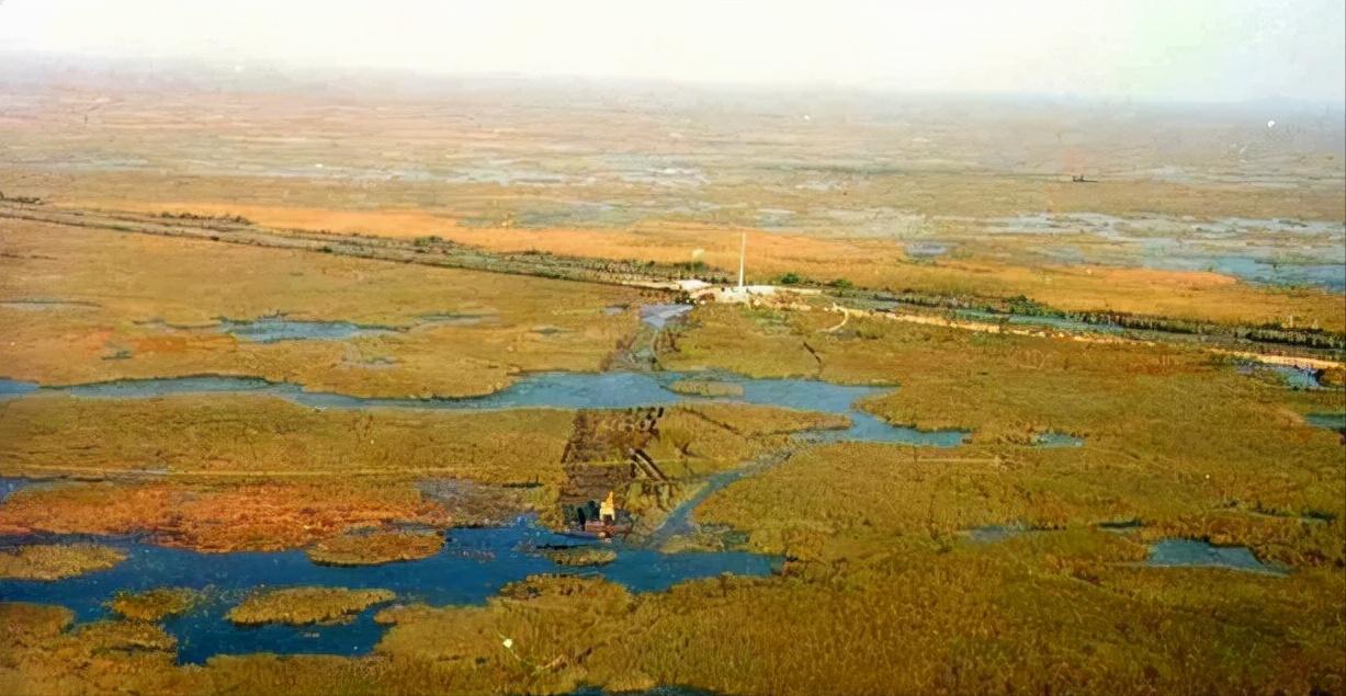 九元航空事故原因,飞机出现事故紧急迫降成功