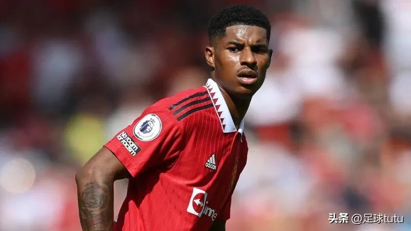 斯特林什么时候转会至切尔西,斯特林转会切尔西转会费是多少