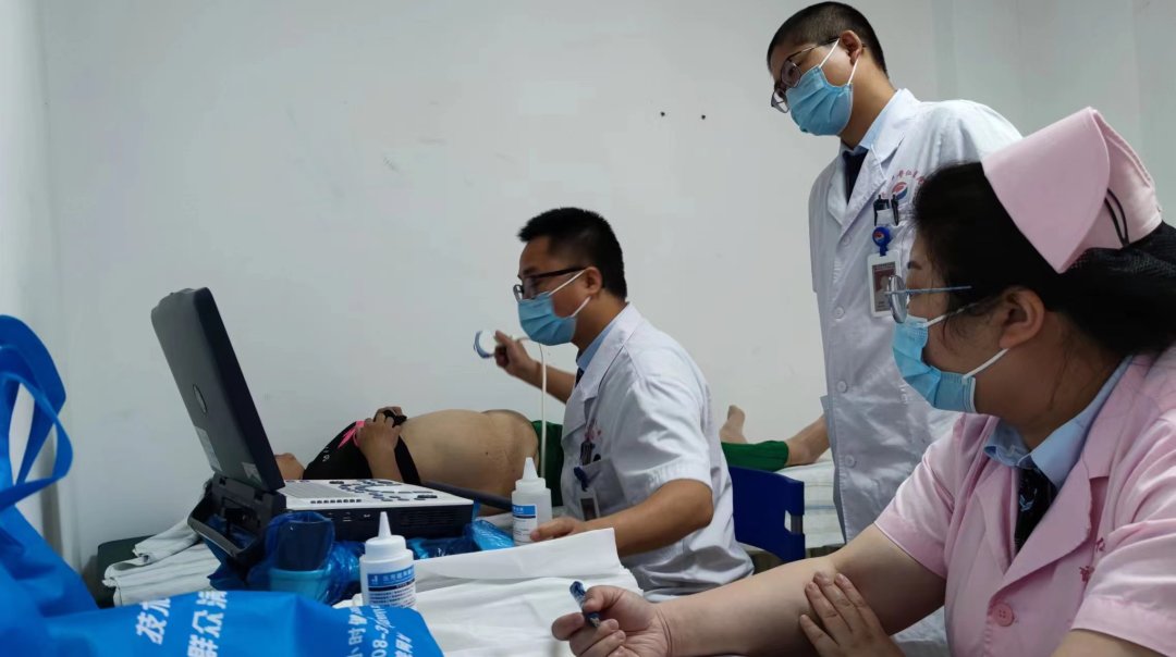 义诊送健康服务暖人心,泌尿外科义诊活动宣传