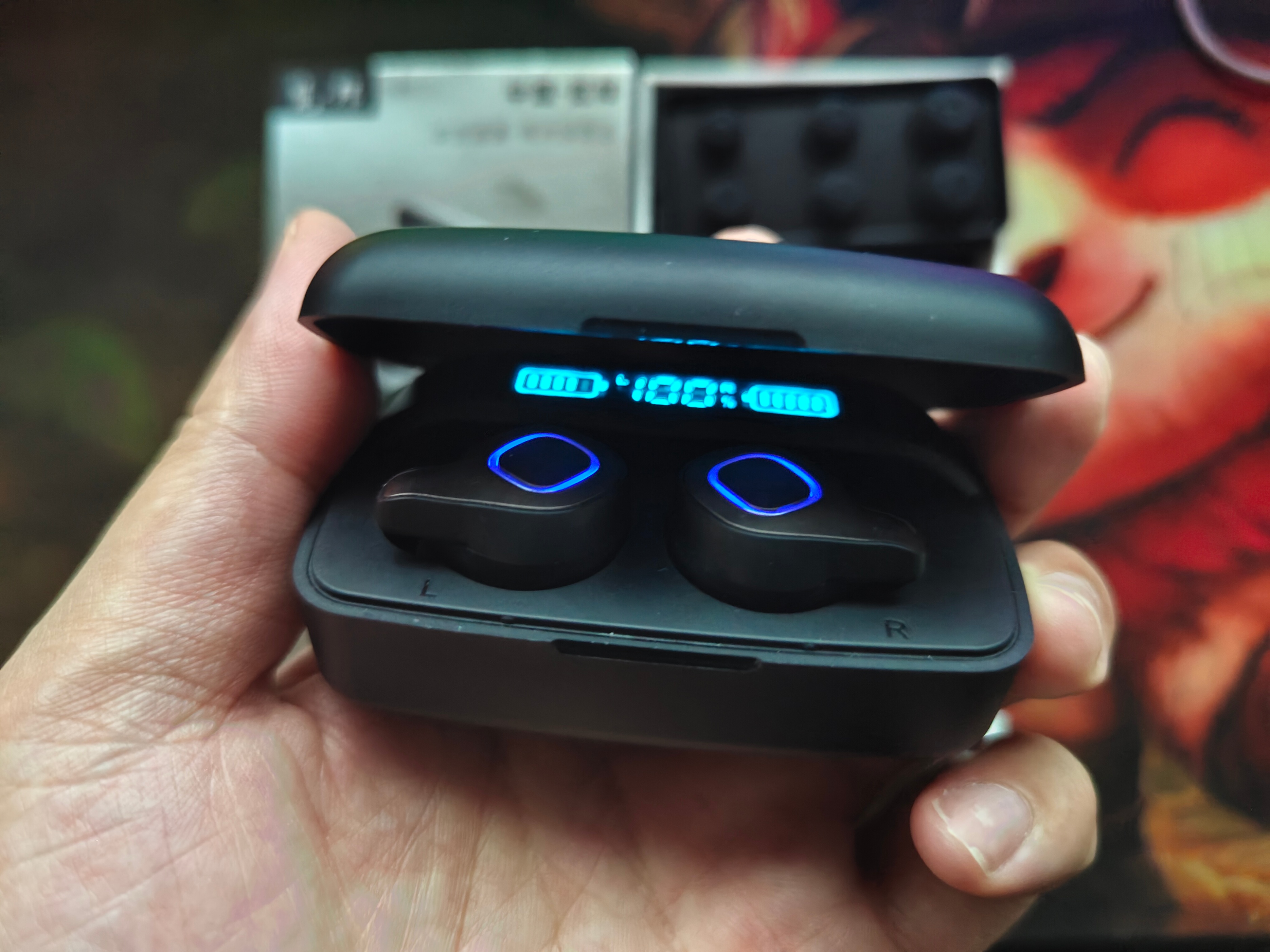 尊享奢华,音感升级,览邦F8FreeBudsPlus耳机,简而不减