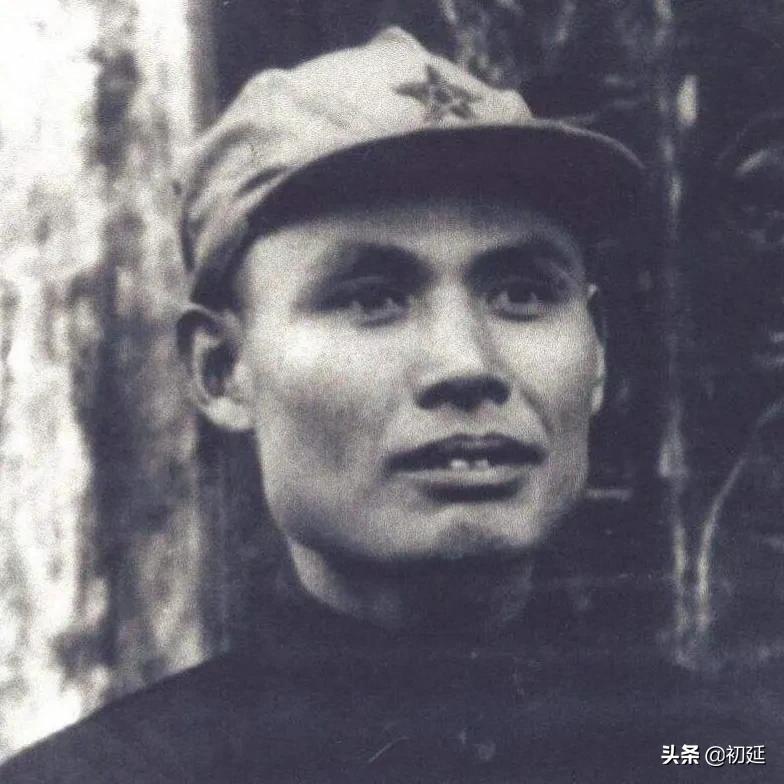 他是贺老总老部下,曾参加过晋绥军区建设,后任我国中宣部副部长