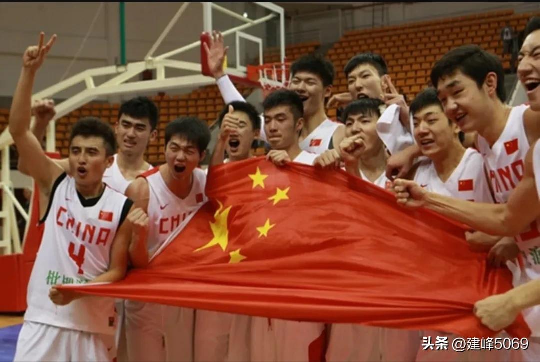 主场哨对于一场比赛的胜负到底能有多大的影响。