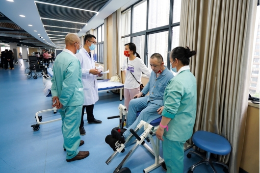 聚焦医疗救治关键环节和重点人群,聚焦医疗消融技术