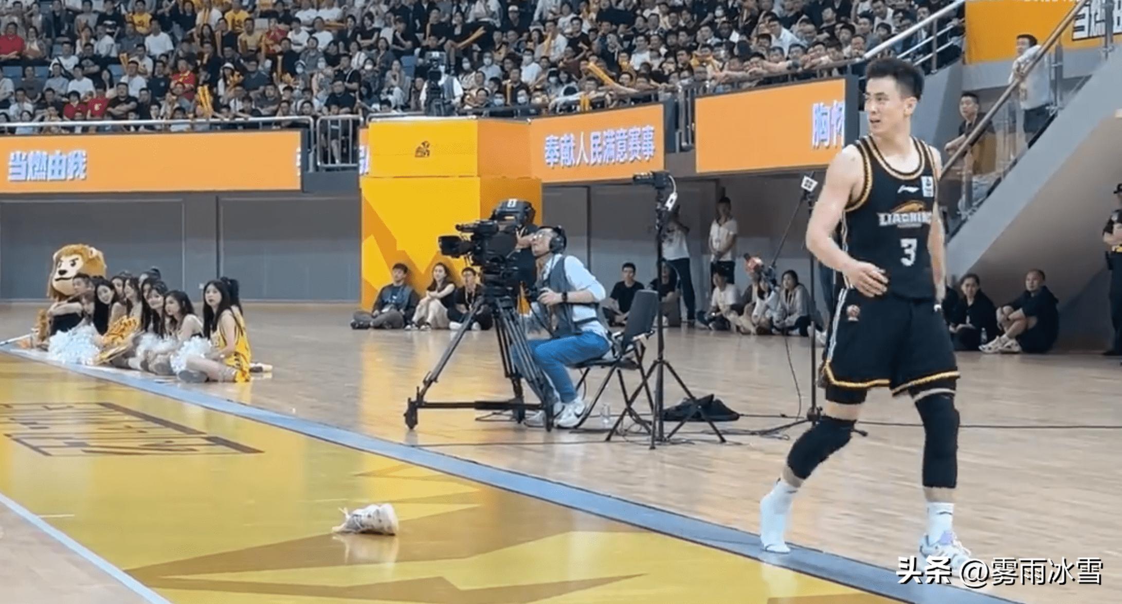 赵继伟怒喷裁判视频,赵继伟怒喷裁判