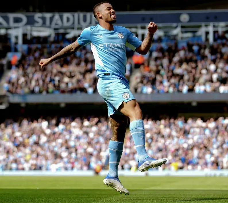 曼城签下瓦伦西亚新星费兰托雷斯,曼城最新交易消息