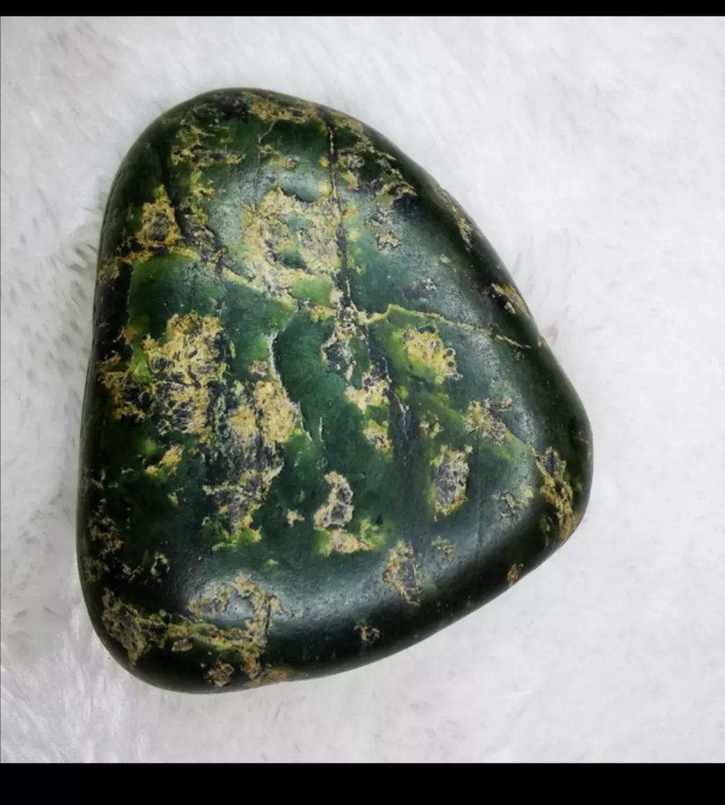 哪里有蛇纹玉,蛇纹石玉好不好