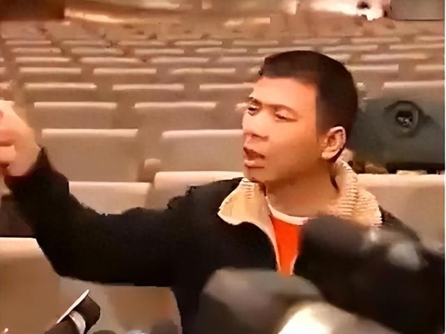 2009年初娱乐圈第一狗仔卓伟,第一狗仔卓伟最近哪里去了