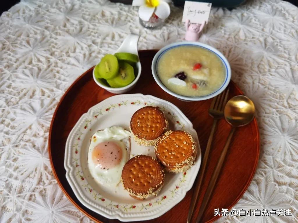 早晨小学生营养早餐提前准备,小学生营养早餐七天不重样