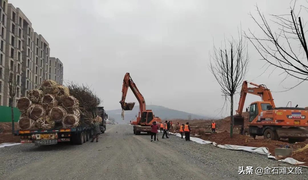 金石滩十二时辰！疫情下的光影轮转！