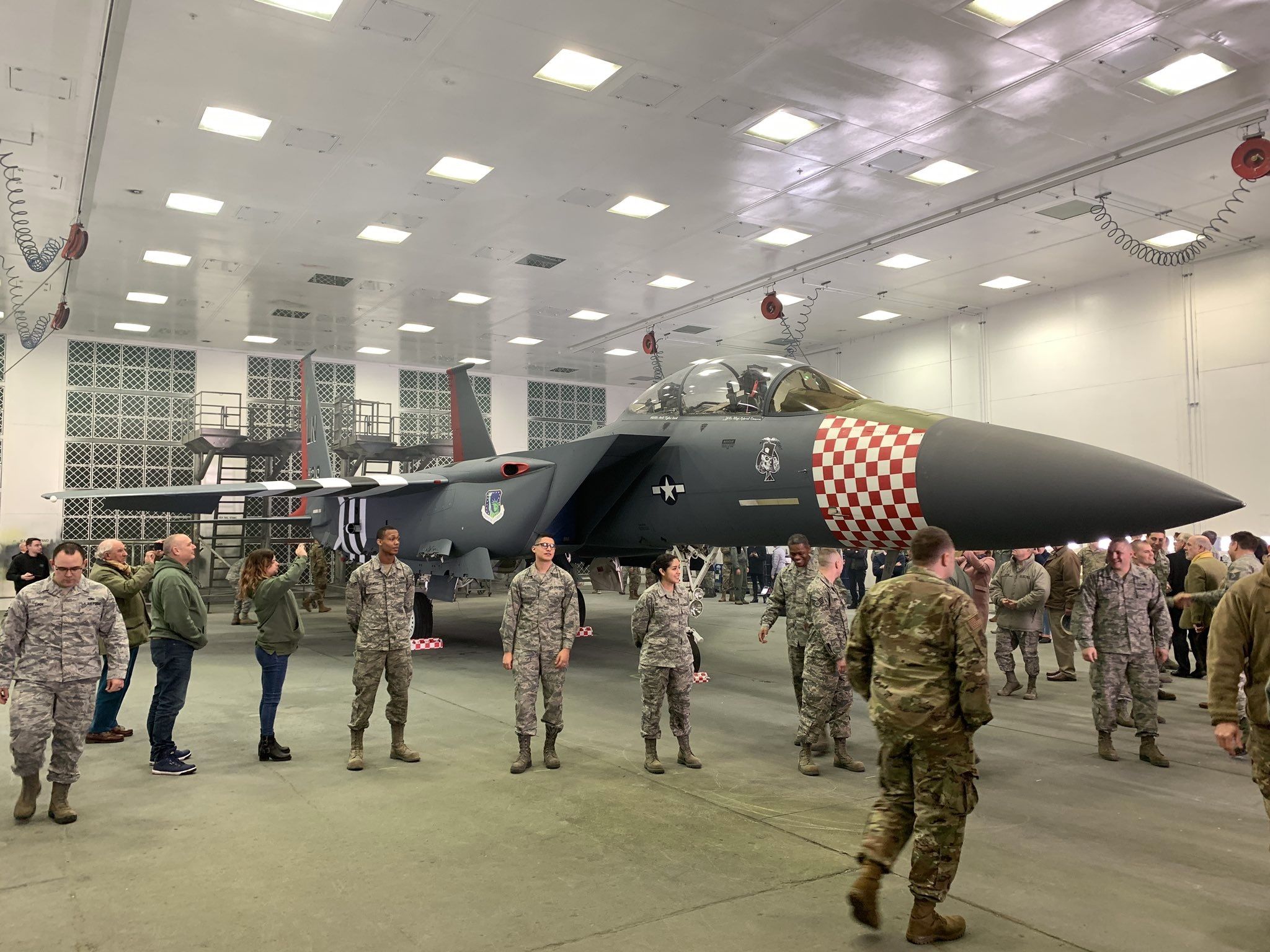 台民众抗议美军火商来台,美国军火商赴台兜售武器事件