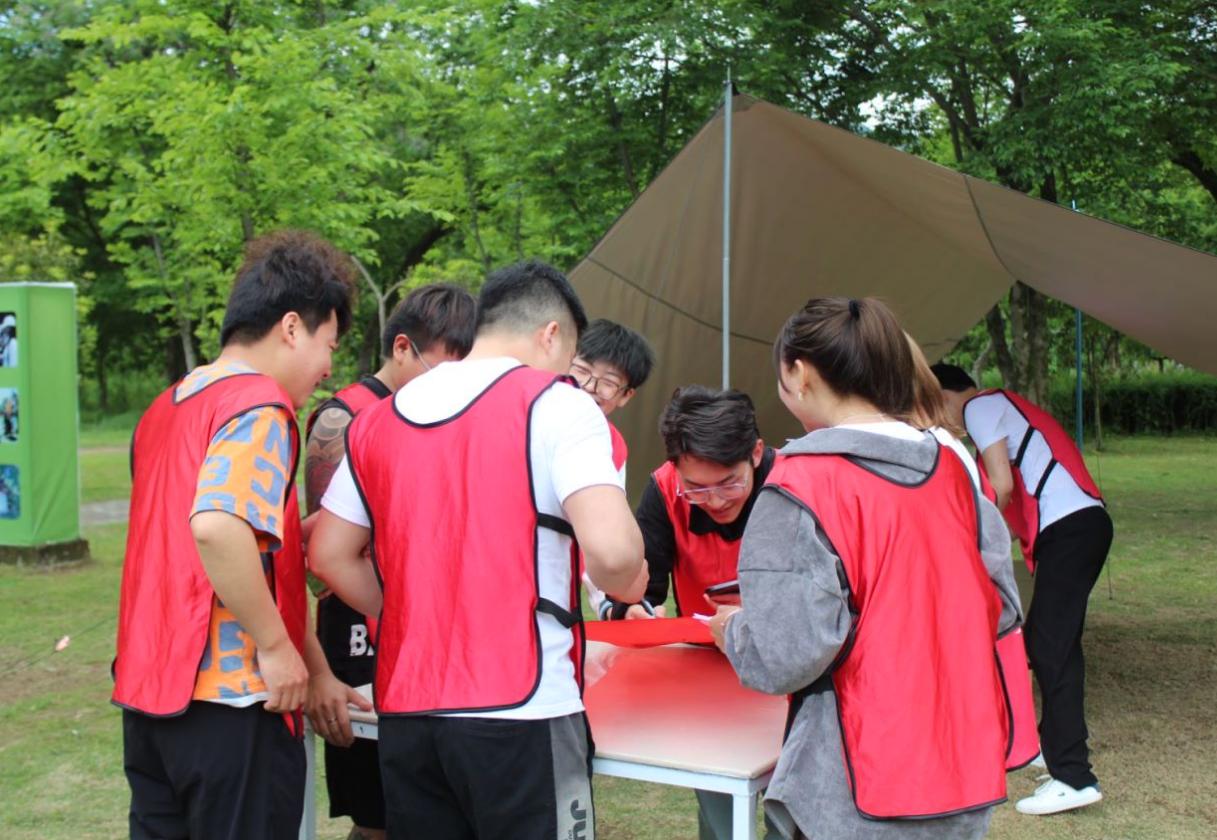 趣研训-最新团建项目菜单，100个经典团建项目介绍，请您收好