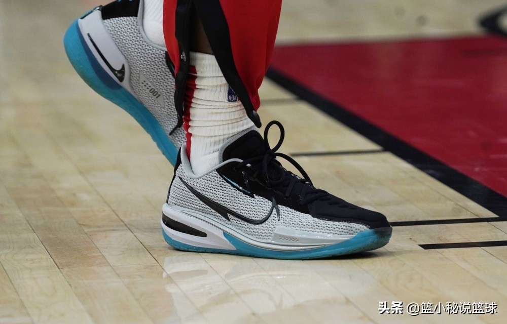 2019nba总决赛杜兰特球鞋,杜兰特在nba上穿的最好看的篮球鞋