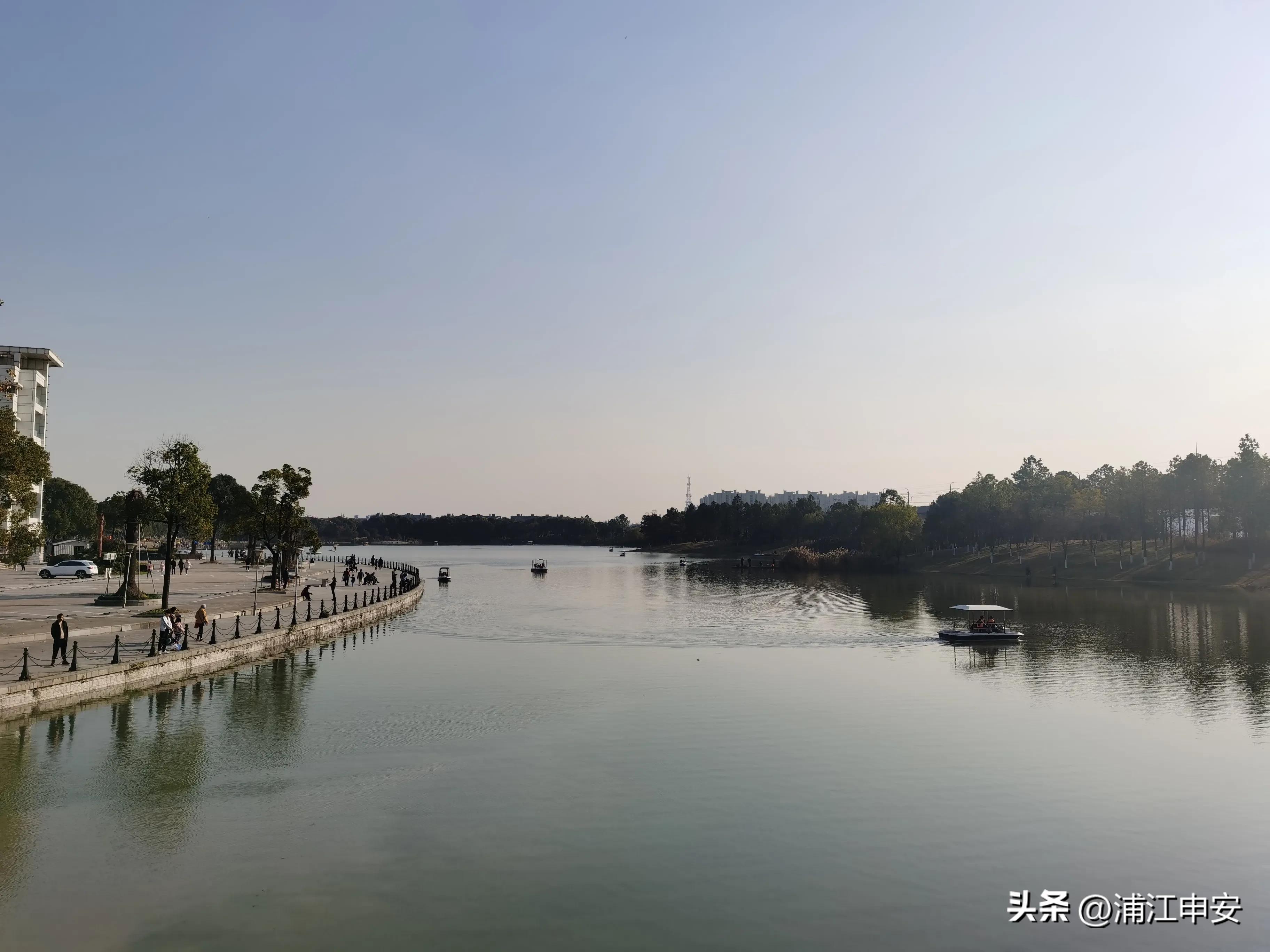 夏天美兰湖北欧风格,美兰湖北欧风情街价格