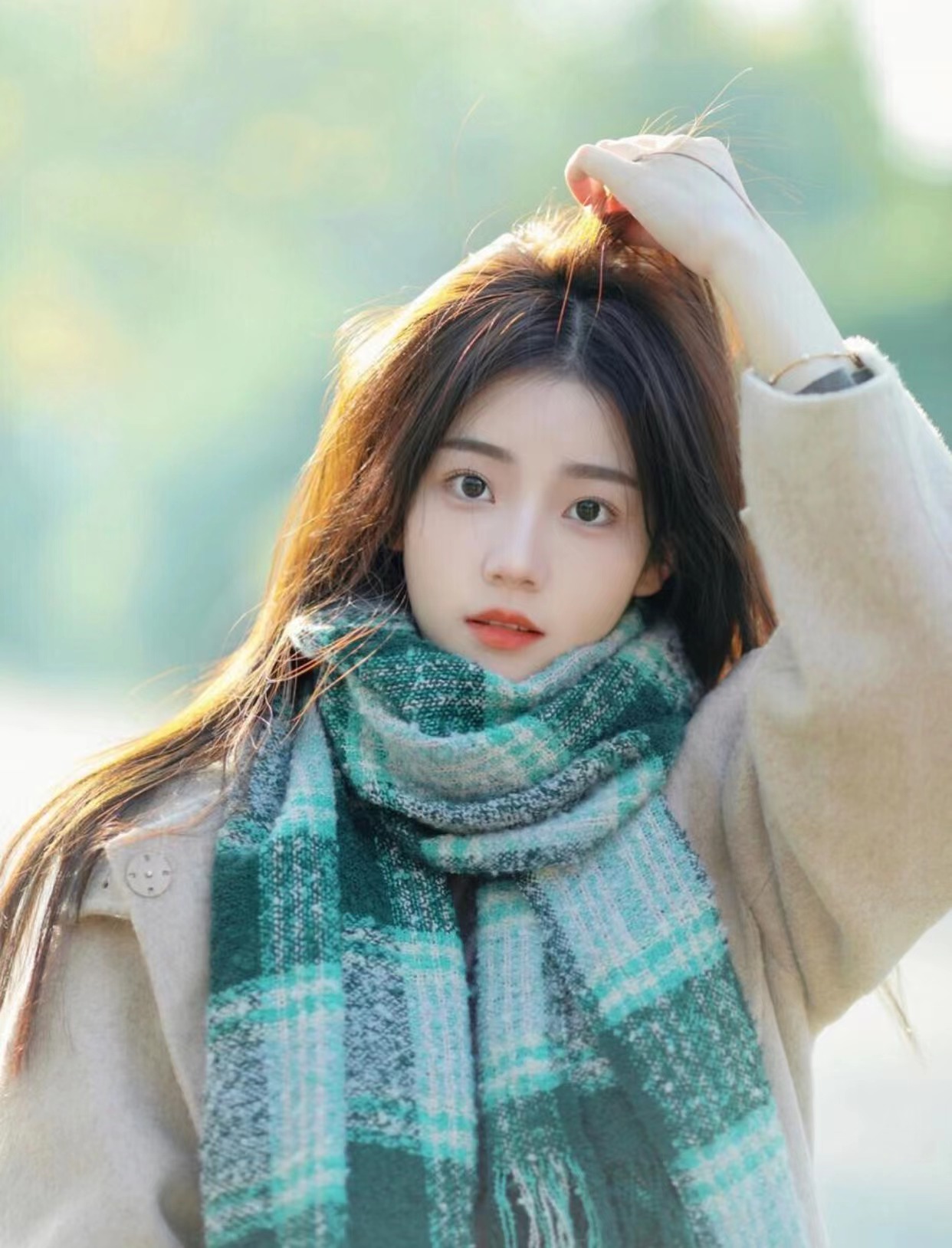 慵懒的拍照姿势教程半身照,半身杂志拍照姿势大全