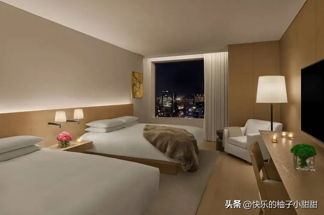 海水不输冲绳，这座青春背后的小城，夏日烟花又封神了！