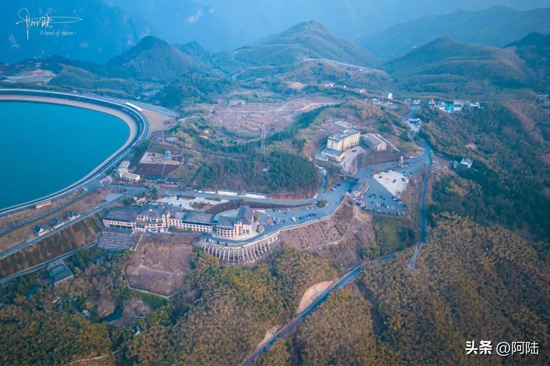 傍晚的江南天池宛如天空之境,江南天池值得玩吗