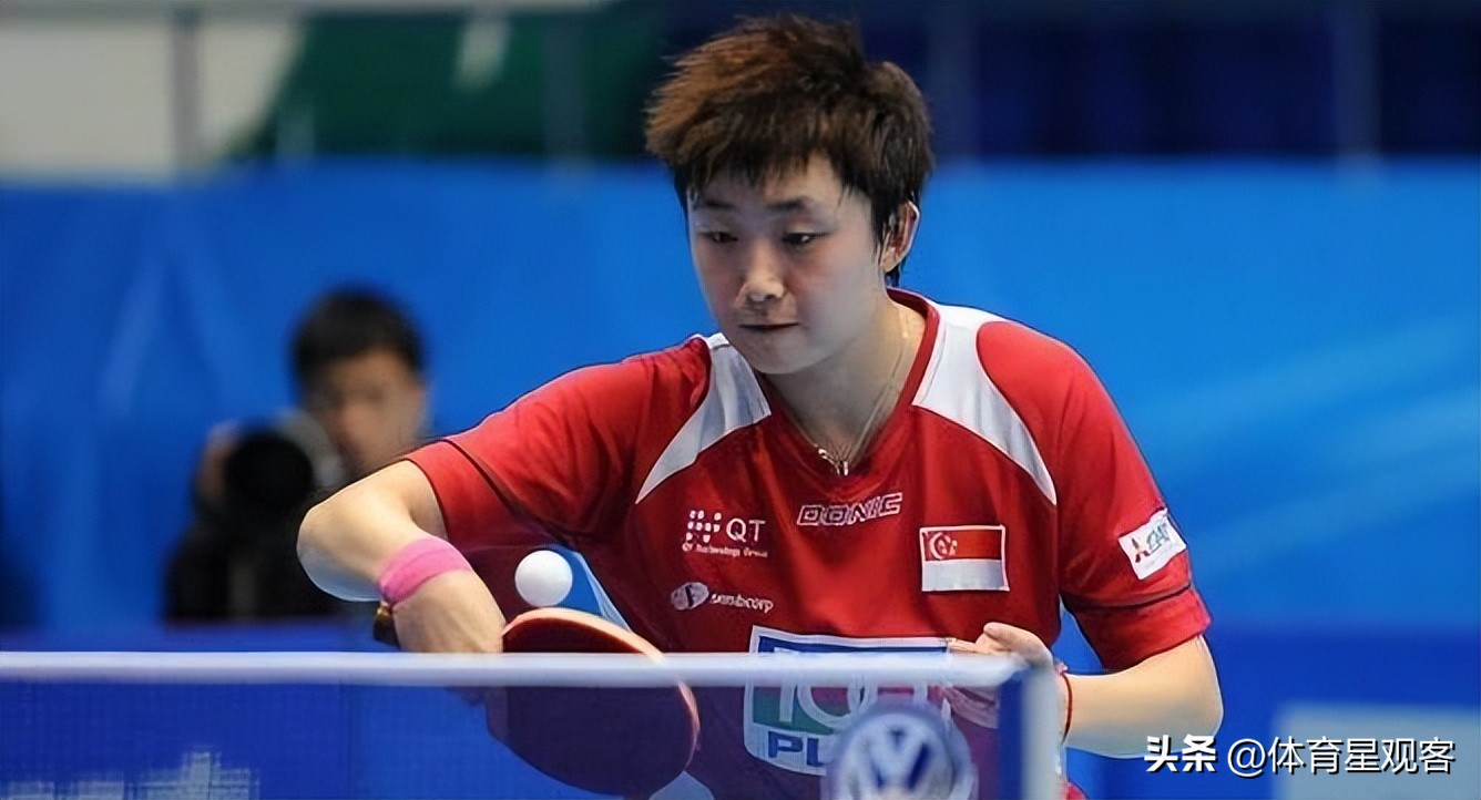 新加坡冯天薇国籍,冯天薇为什么不退役