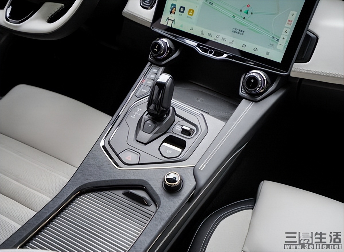 18.38万的领克01,18款领克01二手车报价