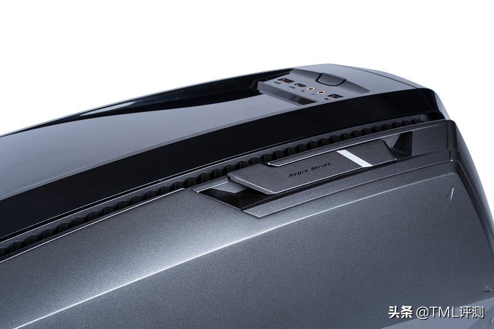 旗舰级游戏电脑微星宙斯盾ti5,微星宙斯盾ti512代评测