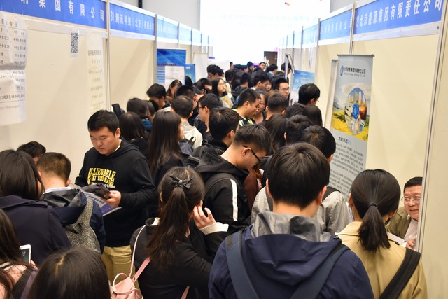 大学生就业问题在于提高自己,大学生就业如何提高自己的优势