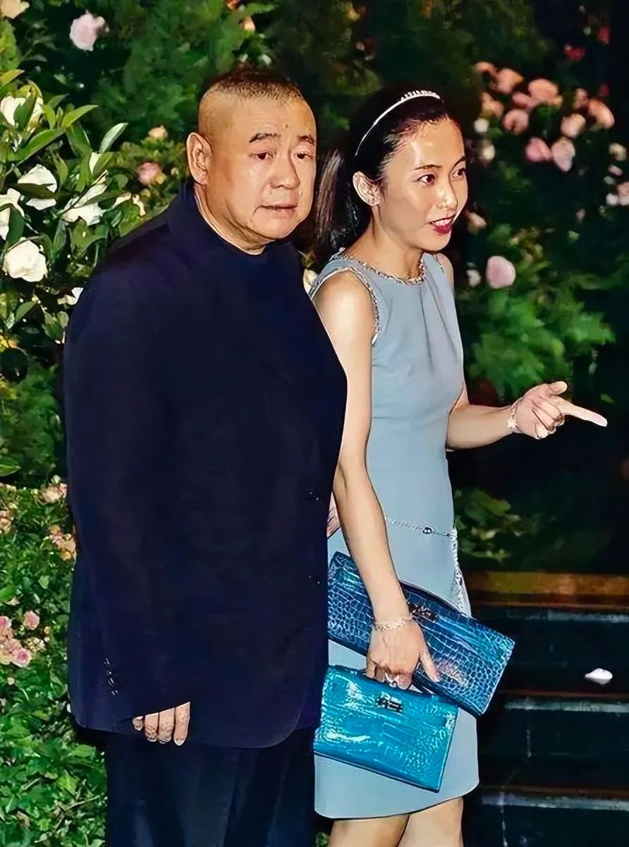 贵妇鄙视链,贵妇炫耀爱马仕包