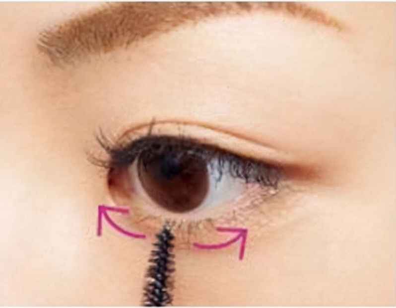 睫毛膏到底应该怎么刷？几个步骤让你明明白白